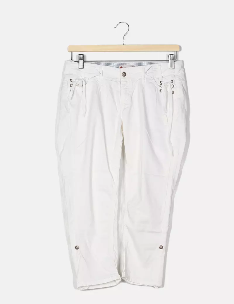 Bershka Pantalón blanco denim pirata