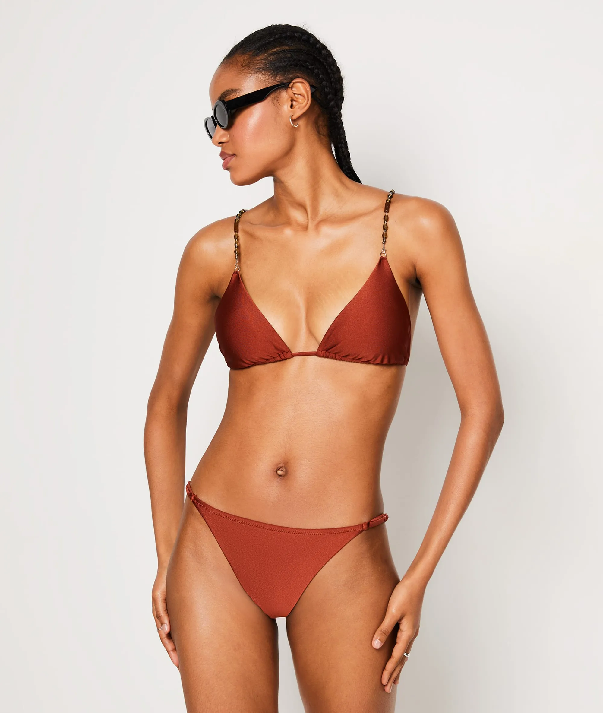 Sujetador bikini triángulo satinado, adornos tirantes STRAP SWIM BRIQUE ROUX - ETAM