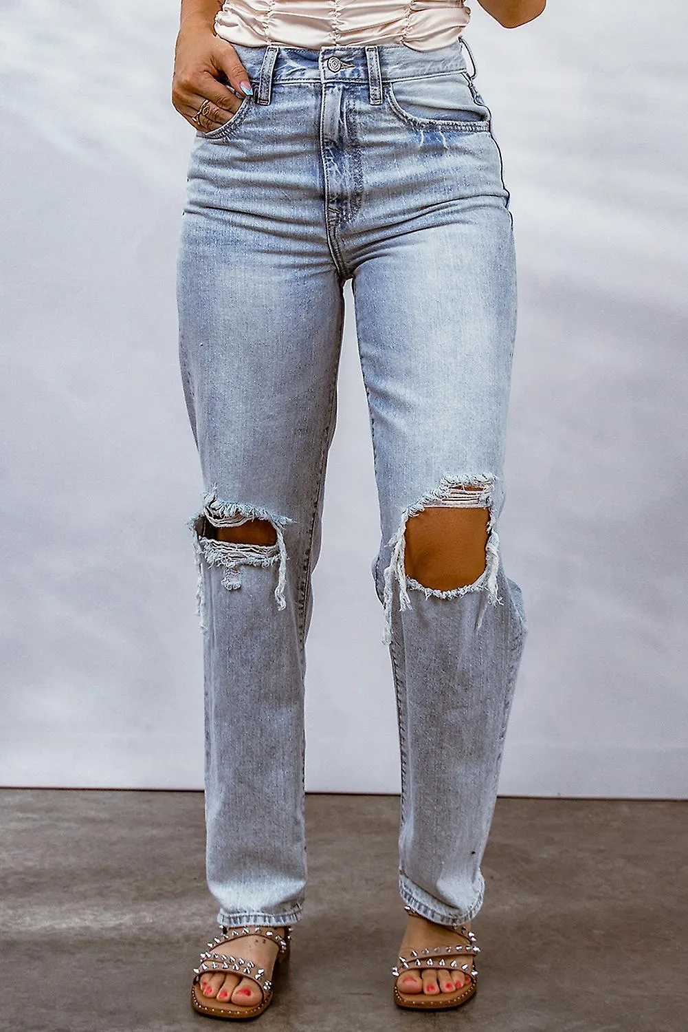 Women's Sky Blue Hollow-out Knee Ripped Boyfriend Jeans